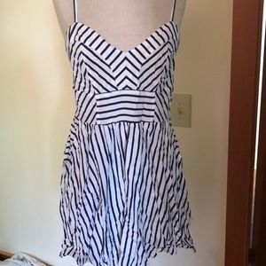 EXPRESS summer dress